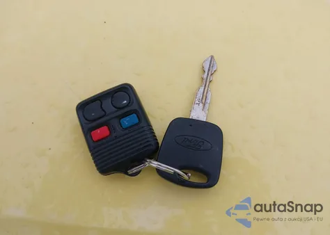 2001 Ford Mustang Gt z USA, uszkodzony, nr VIN 1FAFP42X11F175045